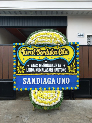 Papan Bunga Duka di Lunto Timur